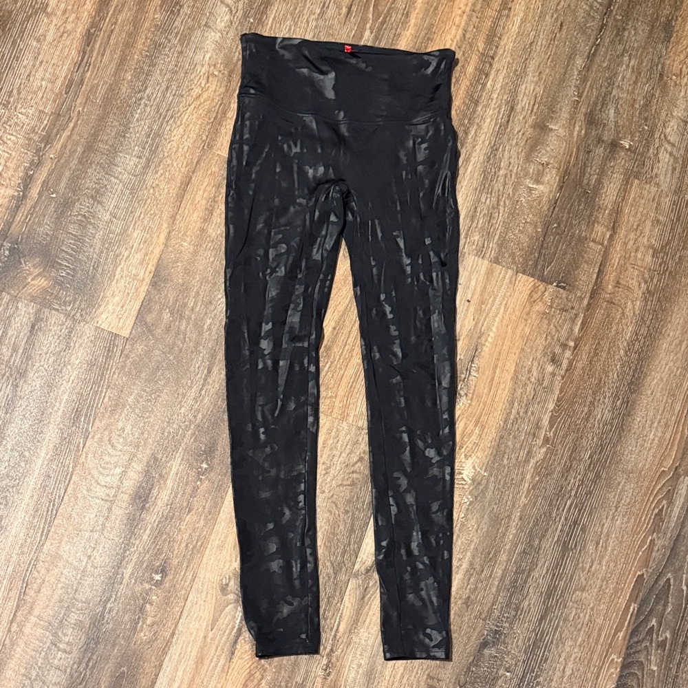 SPANX Black Camouflage Leggings